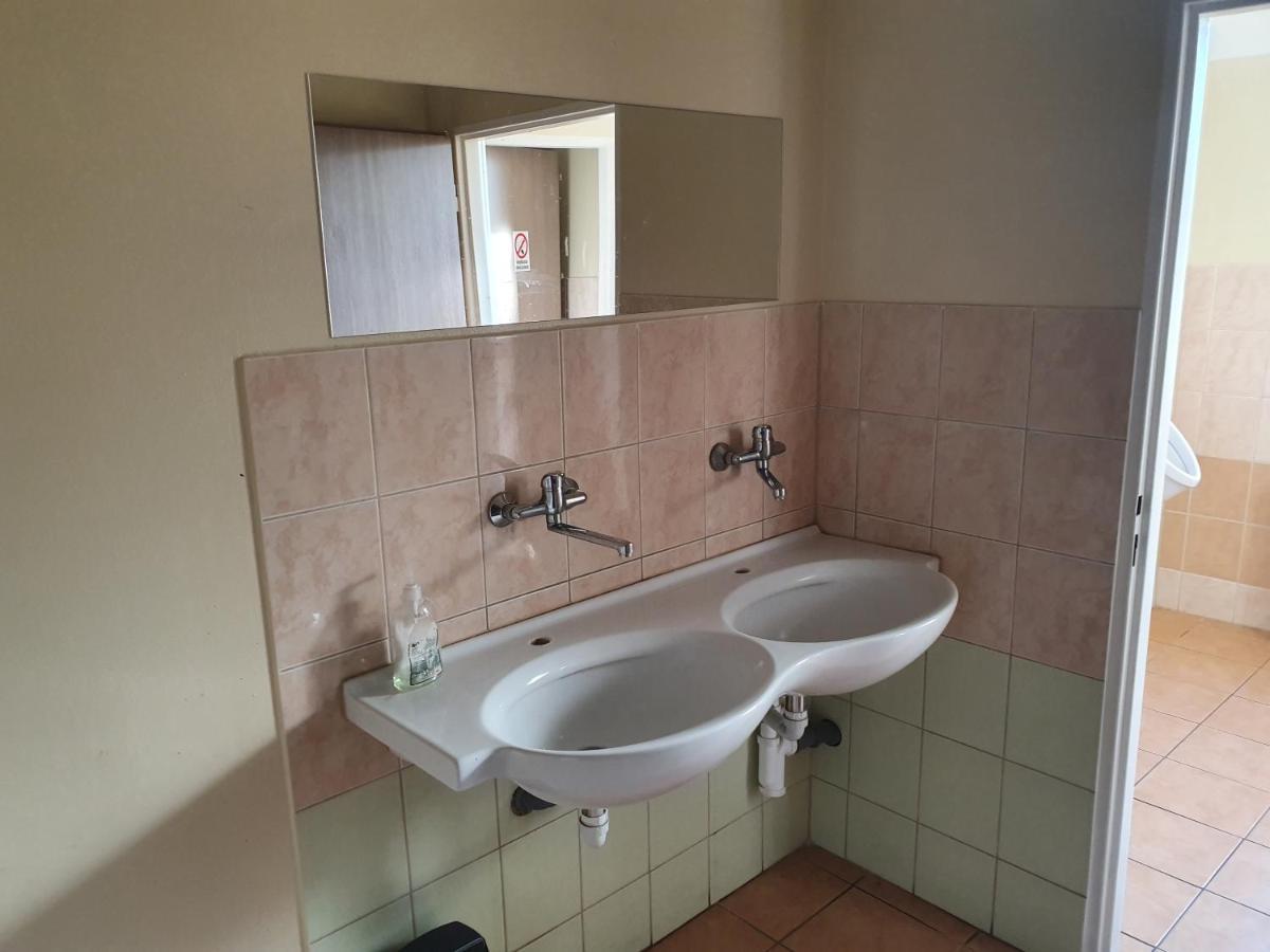 Ubytovna Koky Klášterec nad Ohří Buitenkant foto