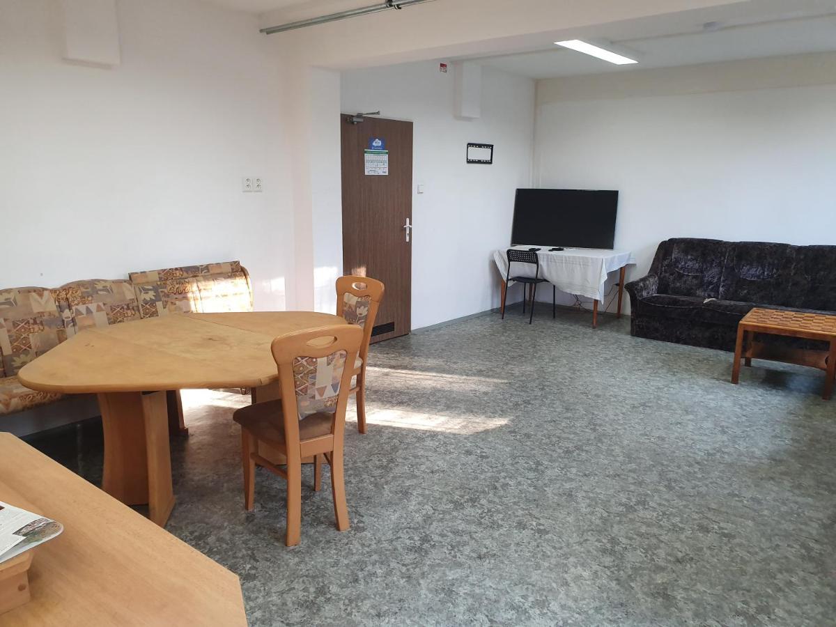 Ubytovna Koky Klášterec nad Ohří Buitenkant foto